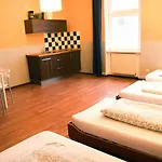 Sunflower Albergue *