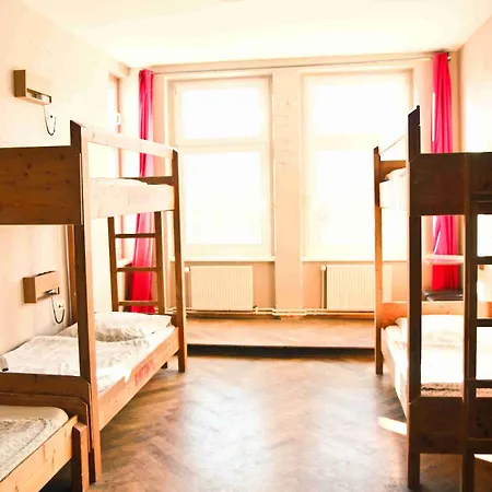 אכסניה Sunflower ברלין