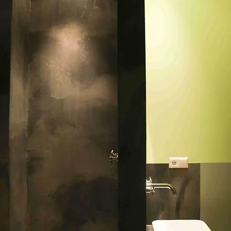 אכסניה Sunflower *