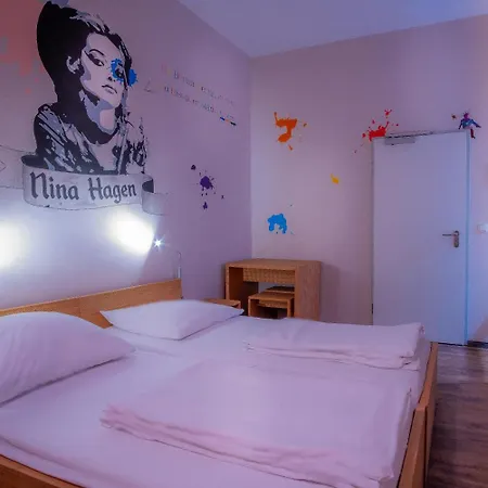 Sunflower אכסניה ברלין