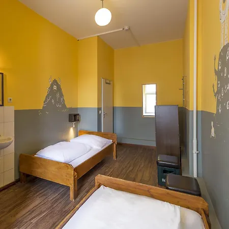 Hostel Sunflower *