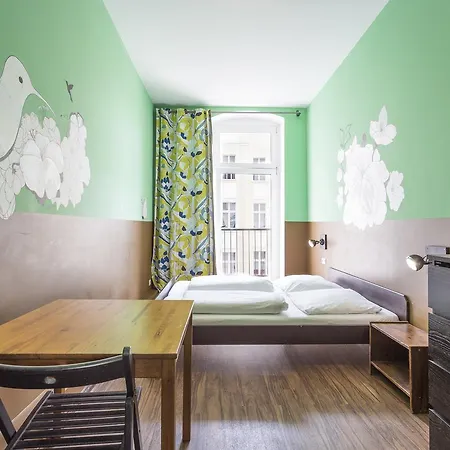 Hostel Sunflower